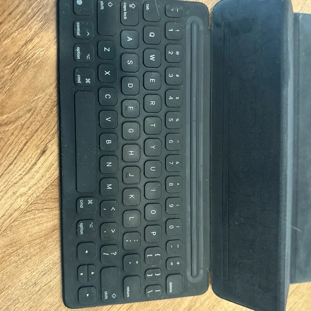 Apple Smart Keyboard for iPad